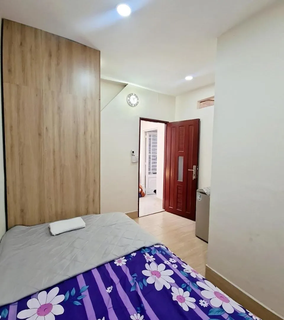 The Hogwarts Vietnam Hotel Ho Chi Minh City 0*,  Vietnam